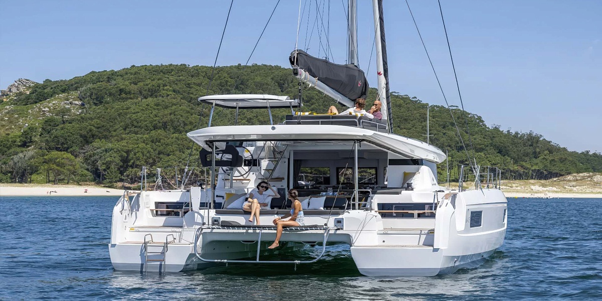 Аренда катамарана Lagoon 43 Cloud Dancer 2 на Пхукете